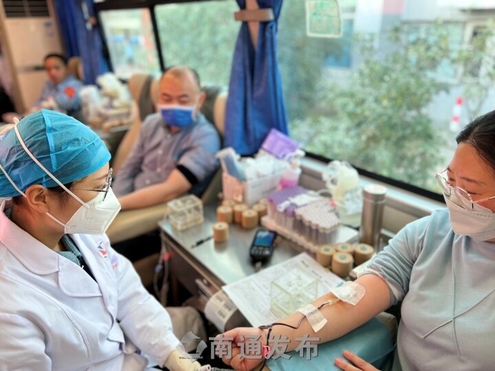 ����ͨ������������Ѫ3������������ѪҺ���ѹ�������������齫����2��ְ֯��������Ѫ