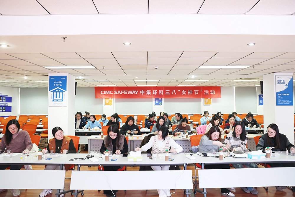 �������� �������̡����齫����2��չ�����ˡ���Ů��ϵ�л